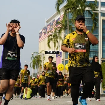 Runner Photo 6425797