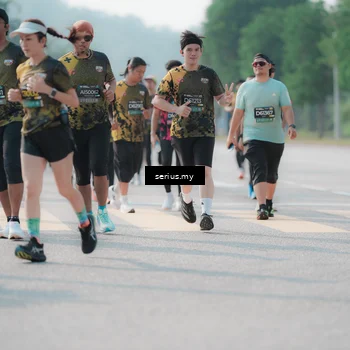 Runner Photo 6425815