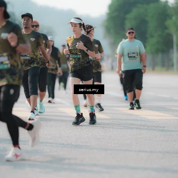 Runner Photo 6425816