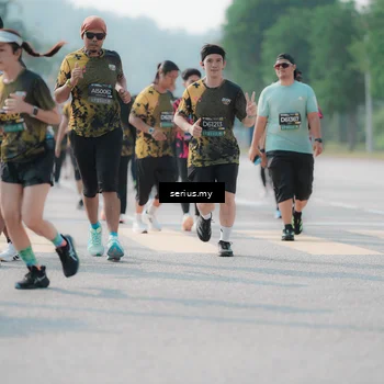 Runner Photo 6425817