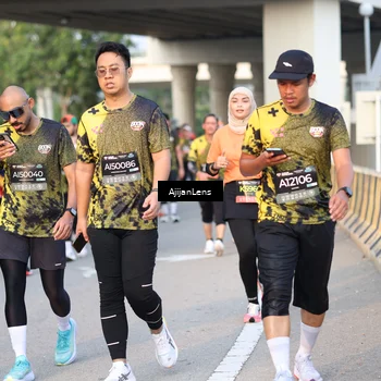 Runner Photo 6425820