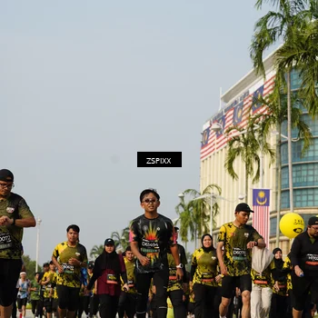 Runner Photo 6425833