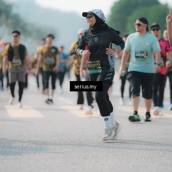 Runner Photo 6425862