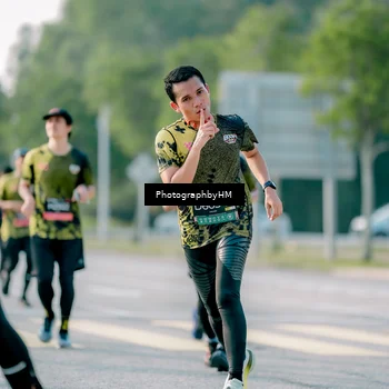 Runner Photo 6425871