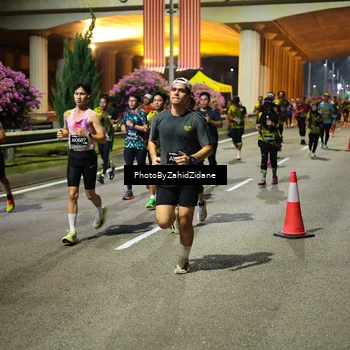 Runner Photo 6425879