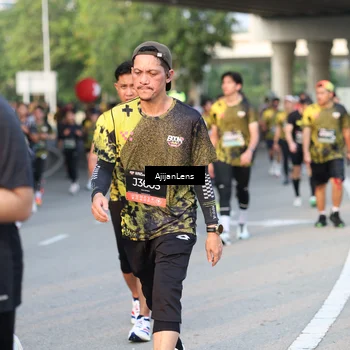 Runner Photo 6425886