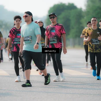 Runner Photo 6425897