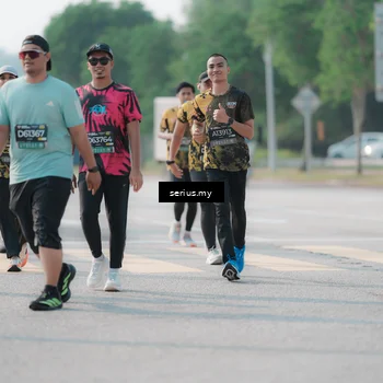 Runner Photo 6425899