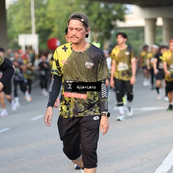 Runner Photo 6425904