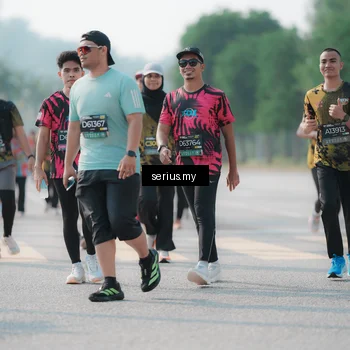 Runner Photo 6425918