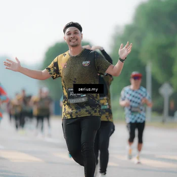 Runner Photo 6425940