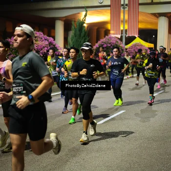 Runner Photo 6425972
