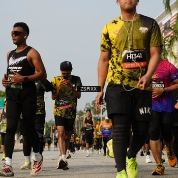 Runner Photo 6425980