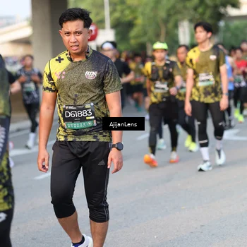 Runner Photo 6425986