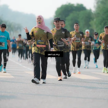 Runner Photo 6426006