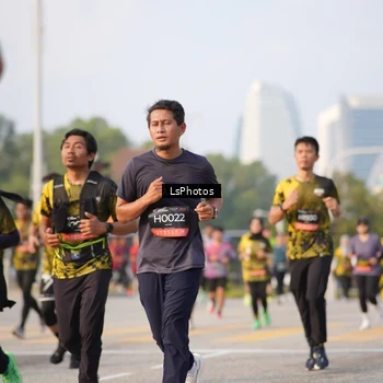 Runner Photo 6426009