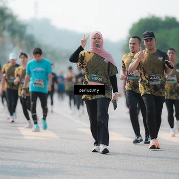 Runner Photo 6426017