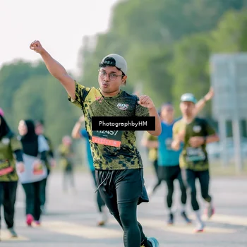 Runner Photo 6426040