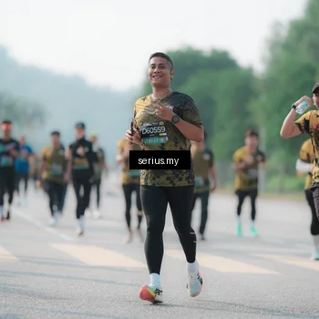 Runner Photo 6426042