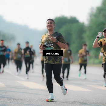 Runner Photo 6426055