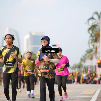 Runner Photo 6426057