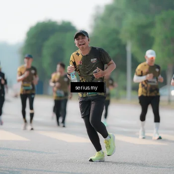 Runner Photo 6426069