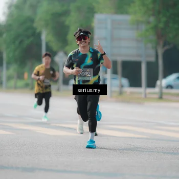 Runner Photo 6426074