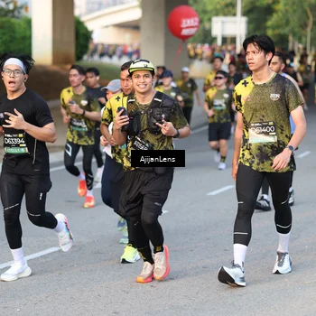 Runner Photo 6426099