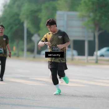 Runner Photo 6426111