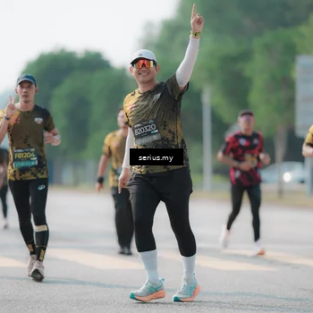 Runner Photo 6426127