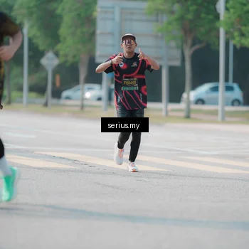 Runner Photo 6426129