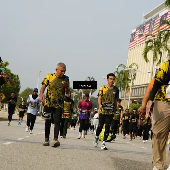 Runner Photo 6426133