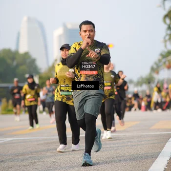 Runner Photo 6426153