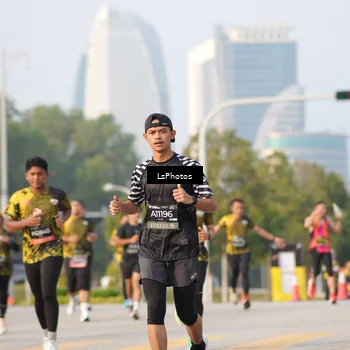 Runner Photo 6426180