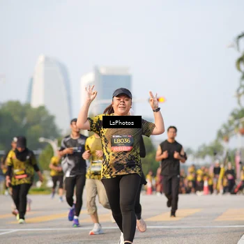 Runner Photo 6426182