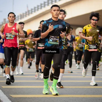 Runner Photo 6426212