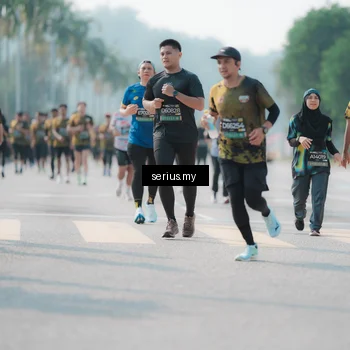 Runner Photo 6426217