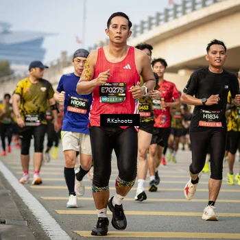 Runner Photo 6426218
