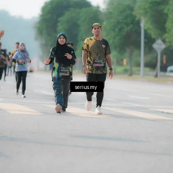 Runner Photo 6426227