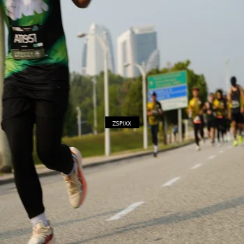 Runner Photo 6426236