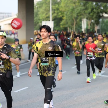 Runner Photo 6426239