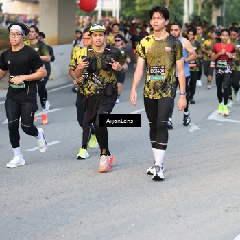 Runner Photo 6426249