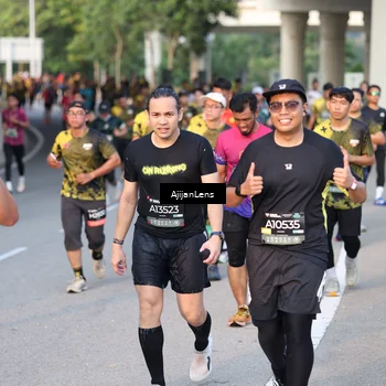 Runner Photo 6426256