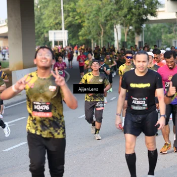 Runner Photo 6426259