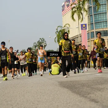 Runner Photo 6426261