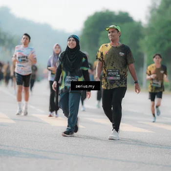 Runner Photo 6426270
