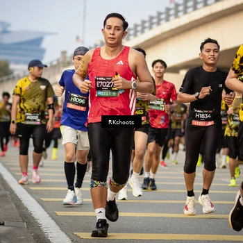 Runner Photo 6426273
