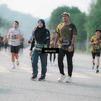 Runner Photo 6426274