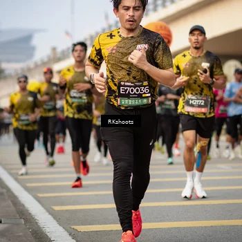 Runner Photo 6426275