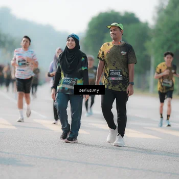 Runner Photo 6426276